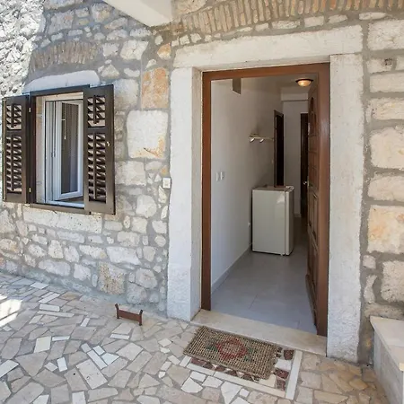 Funtana Rooms 3* Funtana